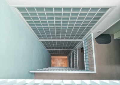 Moderne Brandschutzelemente, Designelemente, Feuerschutzabschluß - Technologie mit hoher Stabilität