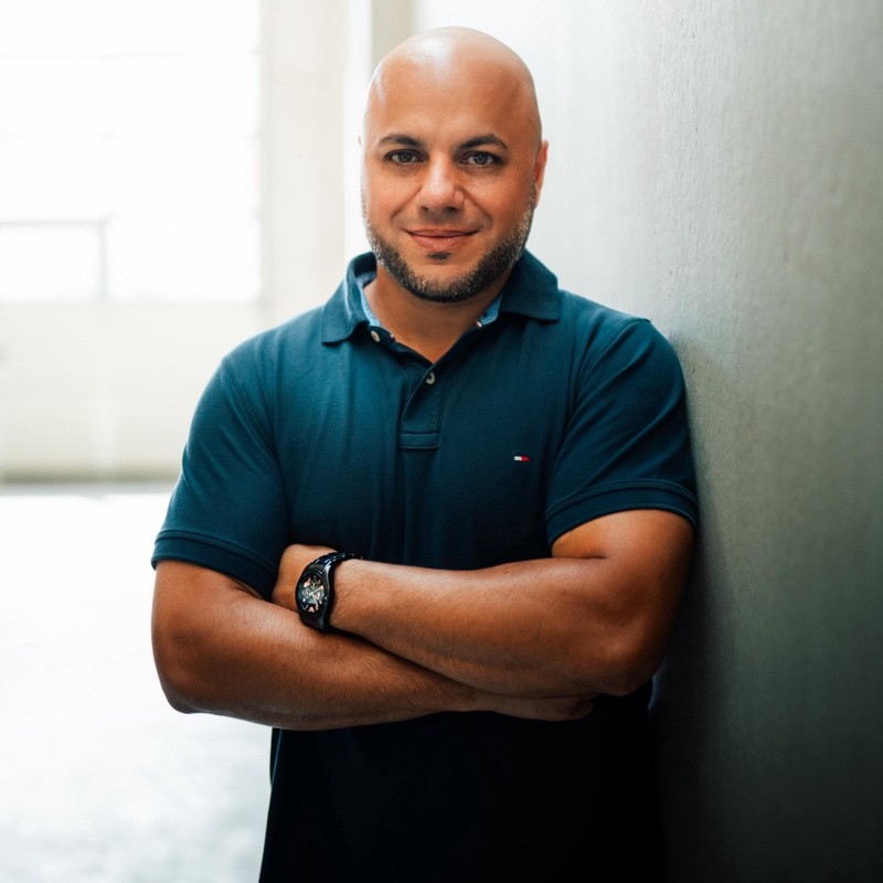 Ümit Dikmen, Oberhauser Bau-Systeme GmbH